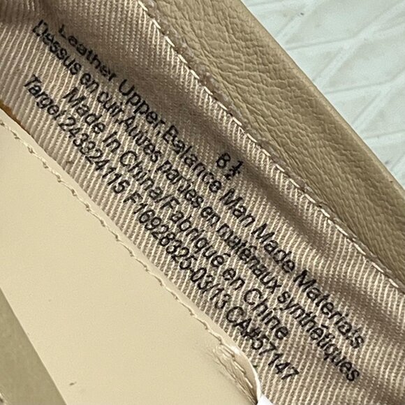 Target Leather Ballet Flats Size 8.5 Comfort Shoes Cream Tan Slip On Round Toe - Picture 6 of 8